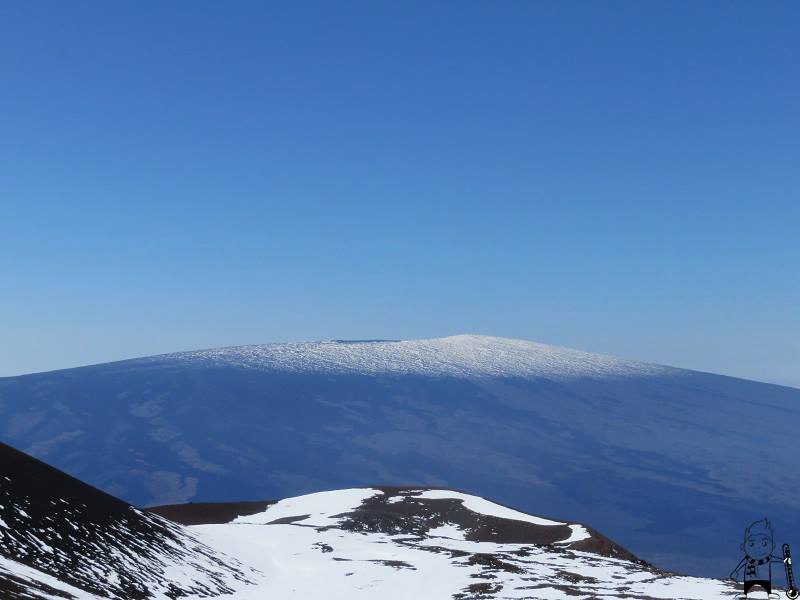 Both Mauna Kea and Mauna Loa get snow in the winter in Hawaii. This is the view of Mauna Loa from Mauna Kea on Hawaii's Big Island. Photo: Weatherboy