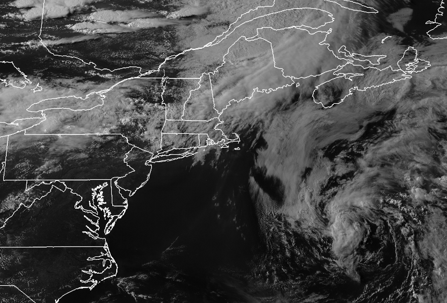 Subtropical Storm Beryl is spinning about in the Atlantic Ocean well east of New Jersey. Image: NOAA/RAMMB