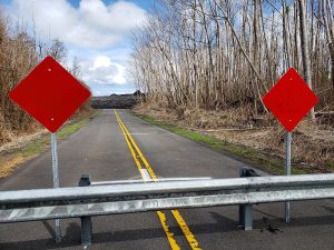 The once busy Leilani Boulevard through Leilani Estates is now a dead end, blocked by the 2018 lava flow that wiped out a large part of this residential community. Image: Weatherboy