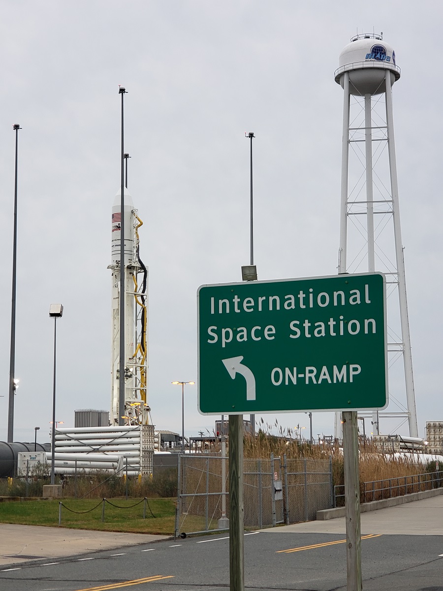 An Antares rocket topped with the Cygnus cargo spacecraft stands at the launch pad at NASA's Wallops Flight Facility during a previous launch. Image: Weatherboy