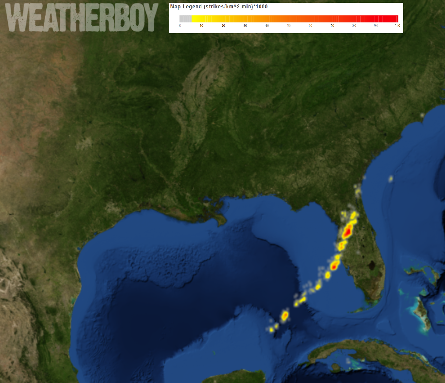 Lightbning heat map shows where numerous strikes of lightning are this morning, with reds showing numerous strikes in the same area over a short time. Image: weatherboy.com