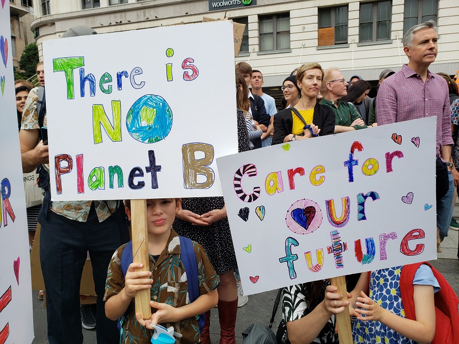 Students take to the streets in Sydney, Australia as a global Climate Strike kicks off on March 14. Image: Weatherboy