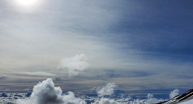 While it was 38 here, it was 84 on the coast below these clouds; in this general direction below the clouds is the city of Kona on Hawaii's Big Island's west coast. Image: Weatherboy