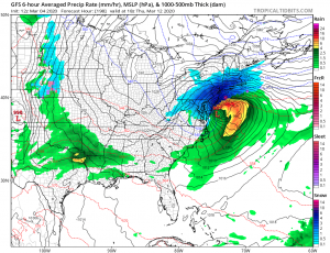 The latest American GFS forecast model continues to suggest a potent winter storm along the U.S. East Coast next week. Image: tropicaltidbits.com