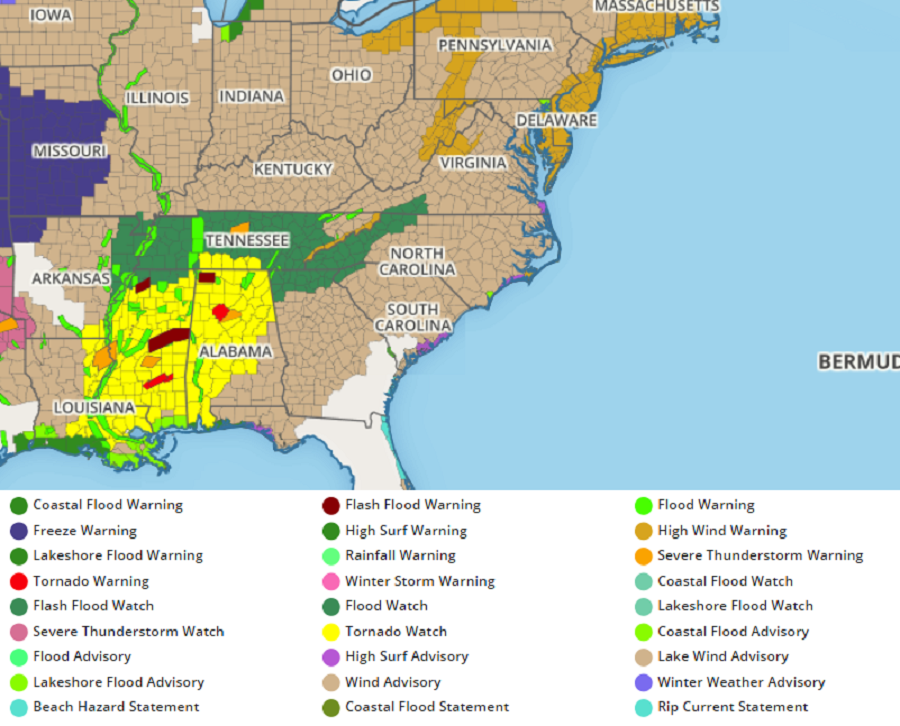 Severe weather is prompting the National Weather Service to issue advisories, watches, and warnings for much of the eastern half of the country right now. Image: weatherboy.com