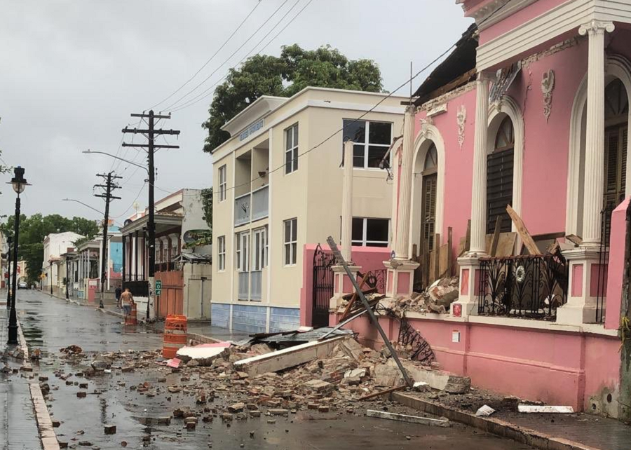 Streets are filled with crumbled buildings from today's strongest earthquake in Puerto Rico. Image: Puerto Rico Government