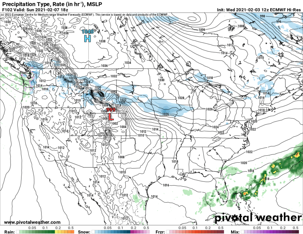 The latest ECMWF forecast model no longer shows a storm system on the U.S. East Coast on Sunday. Image: pivotalweather.com