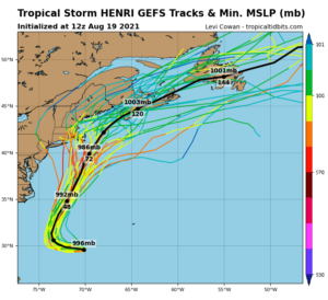 Possible future tracks for Henri; tracks along and to the left of the solid black line are more favored than those to the right of it. Image: tropicaltidbits.com