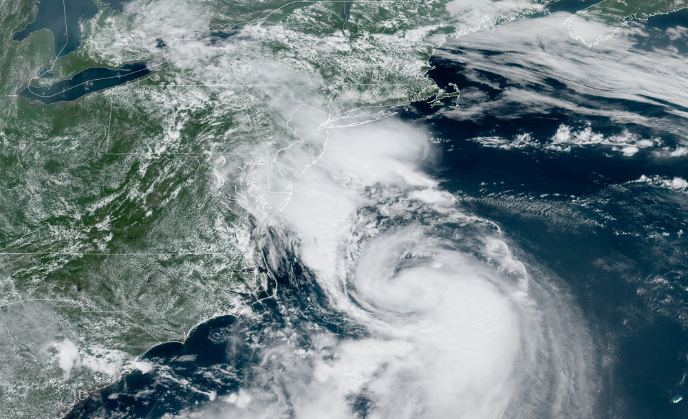 Hurricane Henri spins off the east coast, as this current GOES-East weather satellite shows. Image: NOAA