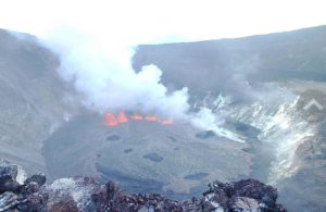 Fissures erupt lava inside the summit caldera of Kilauea Volcano on the Big Island of Hawaii. Image: USGS
