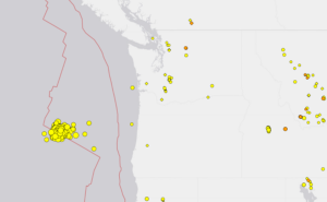 Each yellow dot represents the epicenter of an earthquake reported by USGS; yellow dots occured anytime within the last 7 days while orange dots reflect earthquakes from the last 24 hours. Image: USGS