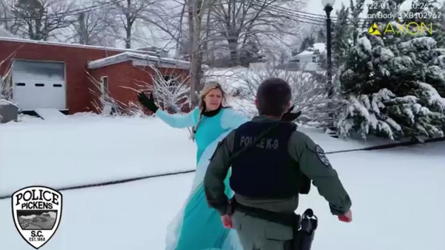 Pickens Police Department in Pickens, South Carolina released this footage showing "Elsa the Snow Queen" being arrested. Image: Pickens Police Department