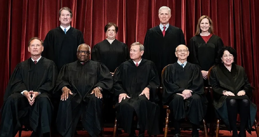 The U.S. Supreme Court is made up of these 9 justices: from left to right: Justice Samuel A. Alito, Justice Brett Kavanaugh, Justice Clarence Thomas, Justice Elena Kagan, Justice John Roberts, Justice Neil Gorsuch, Justice Stephen Breyer, Justice Amy Coney, Justice Sonia Sotomayor. Image: SCOTUS/Pool Photography
