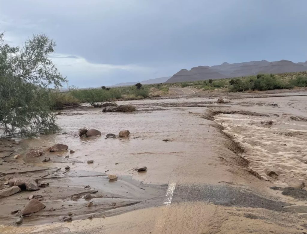 The paved roads in the preserve require constant maintenance, especially when summer monsoons can lead to washouts like this on Lower Black Canyon Road. Image: NPS / Sierra Willoughby