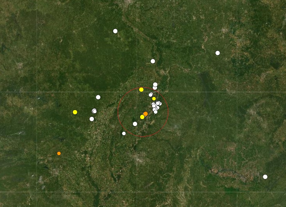 This map charts out earthquakes from the last 7 days, with each dot reflecting a unique epicenter. White dots are the oldest earthquakes while yellow is newer; orange is the newest. The red circle is drawn around the heart of the New Madrid Seismic Zone. The Mississippi River can be seen moving down the middle of this satellite image. Image: USGS