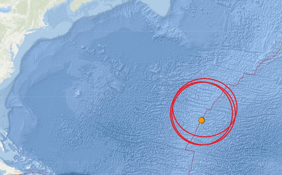 The epicenter of today's three earthquakes was nearly on top of each other along the Mid Atlantic Ridge.  Image: USGS