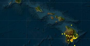 219 earthquakes have struck Hawaii in the last 7 days, all of which struck on or near the Big Island of Hawaii. Each dot represents the epicenter of an earthquake, with the orange dots more recent earthquakes. Image: USGS