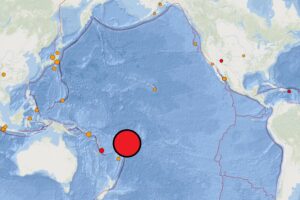 The large red dot reflects the location of the epicenter of today's strong earthquake in Tonga. Other dots reflect the epicenters of other notable quakes around the world over the last 24 hours. Image: USGS