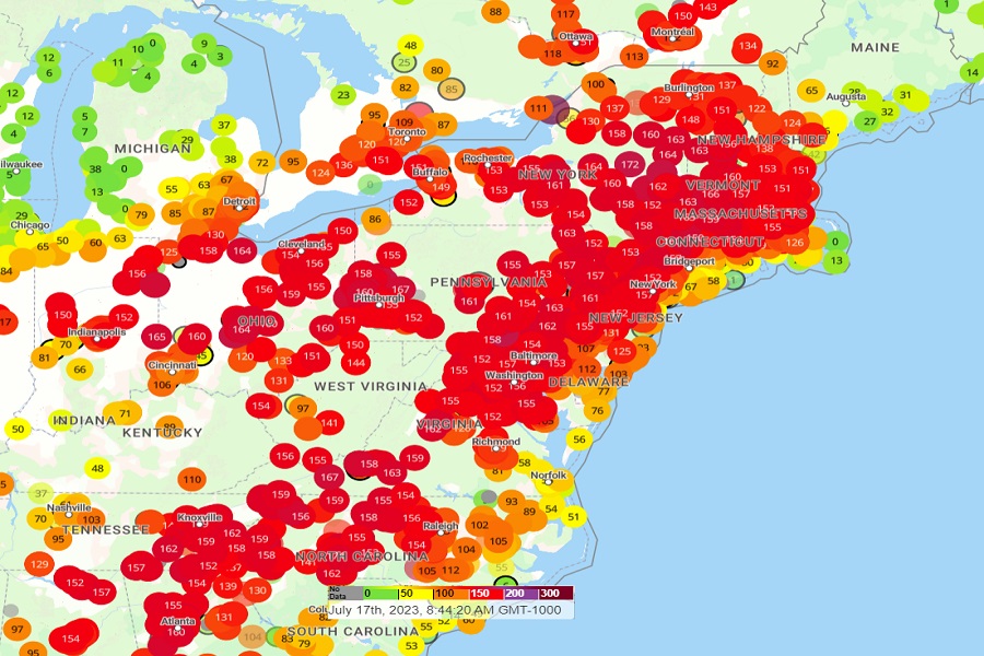 Purple Air meters are showing AQI scores well above 100 in many places in the northeast. Image: PurpleAir.com