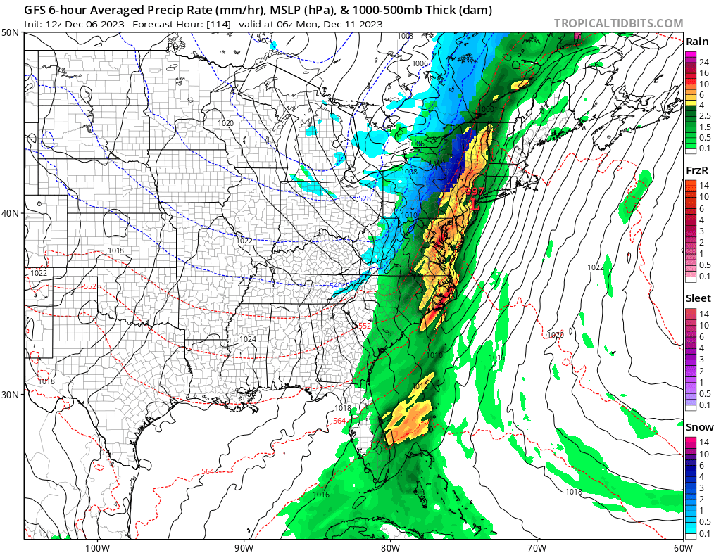 American GFS Forecast model output suggests a strong cold front bringing multiple hazards to the East Coast later Sunday into Monday. Image: tropicaltidbits.com