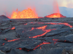 Lava pours across the surface of Kilauea Volcano during its last eruption in September 2023. Image: USGS