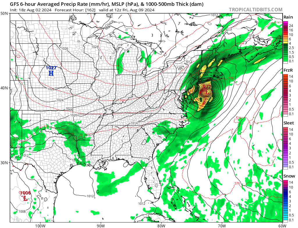 Some models, like the American GFS model, suggest significant Mid Atlantic Impacts over time. Image: tropicaltidbits.com