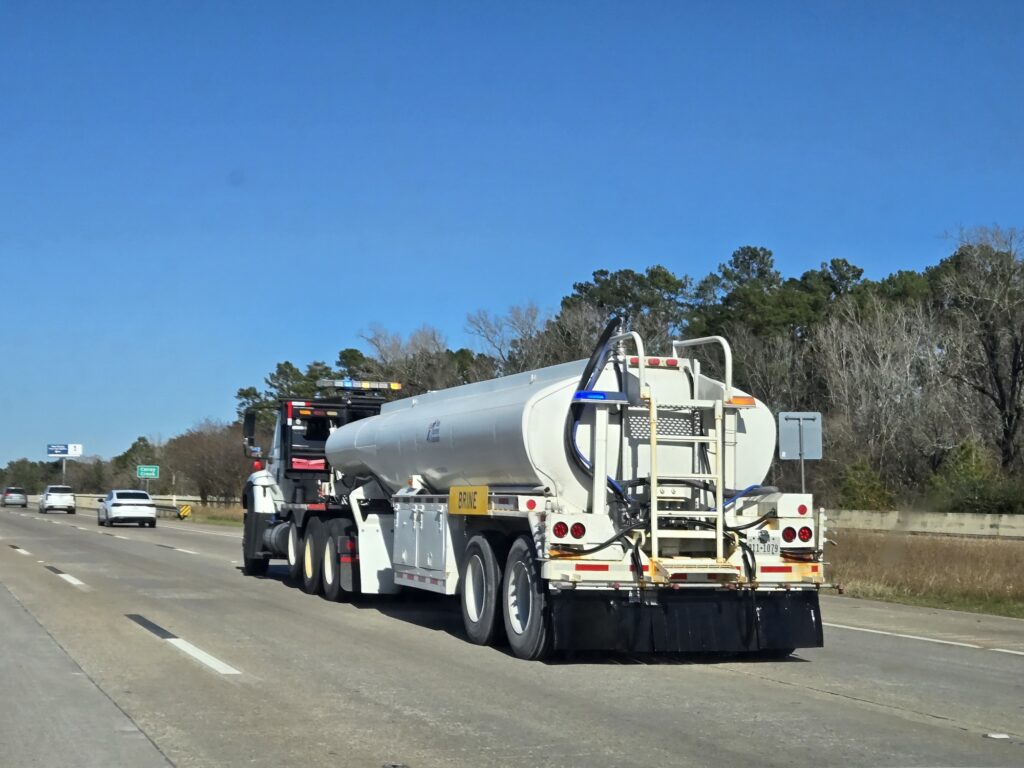 The Houston, Texas metro area has no snow removal equipment. To prepare for the snowstorm, they deployed large tanker trunks of brine to salt roads and bridges throughout southeastern Texas. This truck was spotted on Highway I-69 near New Caney yesterday.  Image: Weatherboy