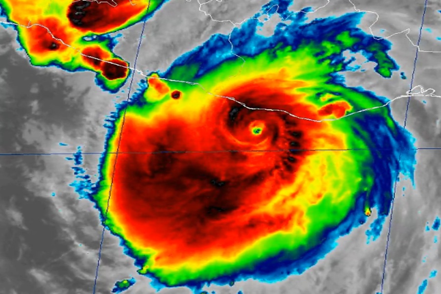 Color enhanced view of Hurricane Erick prior to the early morning landfall today taken by the GOES-West weather satellite. Image: NOAA