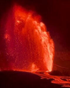 USGS says that today's eruptive lava exceeded 1,000 feet into the sky, making this one of the most significant eruption events since Kilauea began erupting in December of last year. Image: USGS