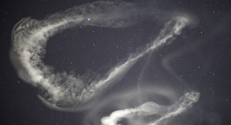 NASA is planning to deploy vapor tracers like these high in the Earth's atmosphere on rockets they'll try to launch again tonight. Image: NASA Wallops