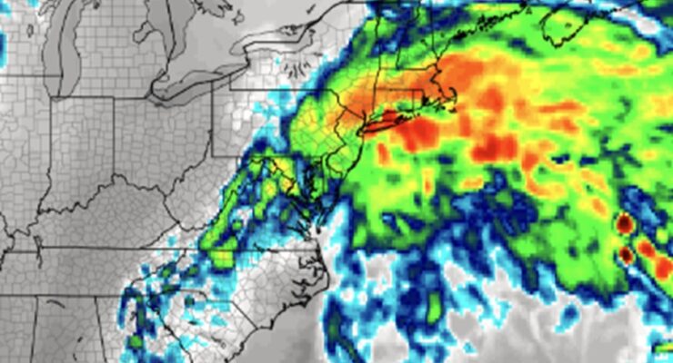 This is a simulated IR satellite view for Sunday morning based on data from the American (GFS) forecast model. It shows a coastal storm moving into New Jersey and New York. Image: tropicaltidbits.com