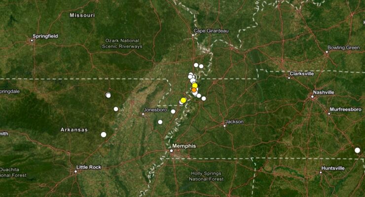 Every dot on this map reflects the epicenter of an earthquake around the NMSZ over the last 30 days. Older earthquakes appear as white dots while orange represents today's earthquakes. Image: USGS