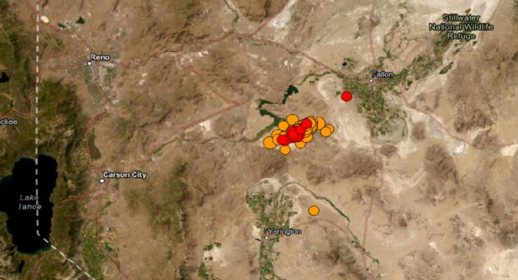 Each dot represents the epicenter of an earthquake over the last 24 hours, with the red dots reflecting the most recent earthquakes. Image: USGS