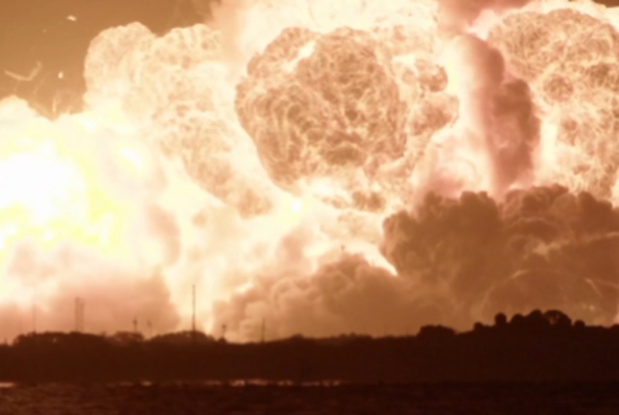 Unrelated Explosions in New York, South Carolina, & Florida Light-Up Sky and Set-Off Earthquake Alarms