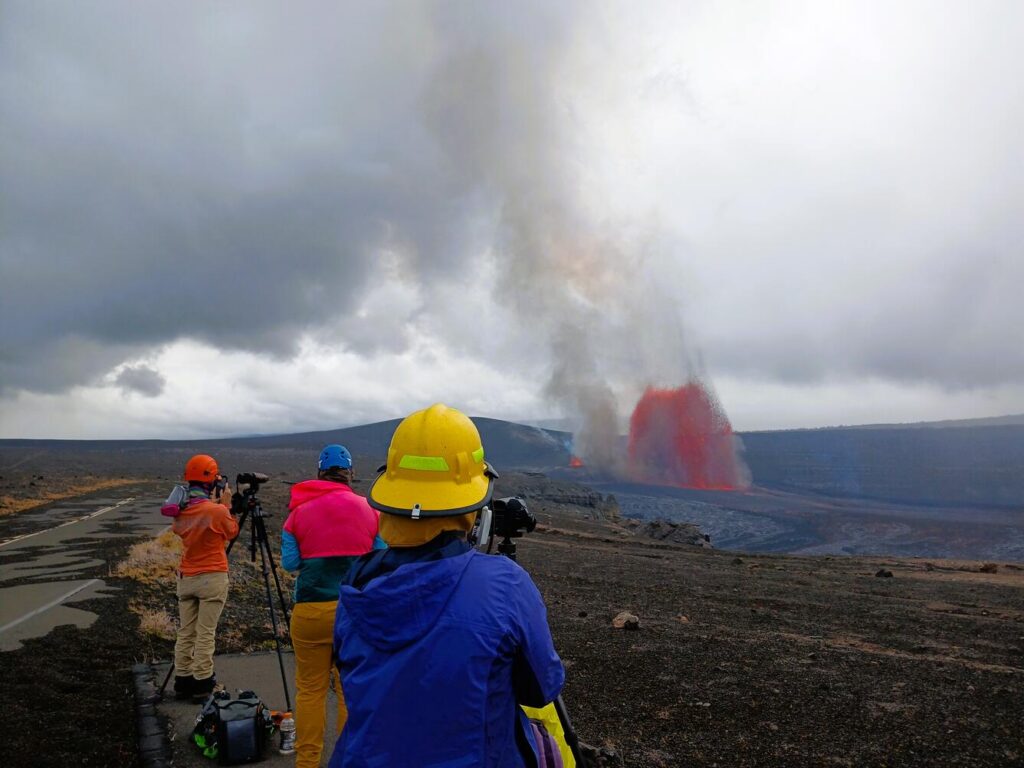 USGS Hawaiian Volcano Observatory geologists monitor lava fountaining in Halemaʻumaʻu at the summit of Kīlauea during episode 47 on May 14. 2026. Image: USGS / R. Adams