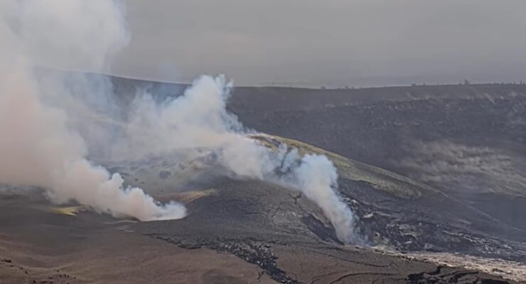 The current view at Kilauea Volcano shows steam rising from vents likely to erupt lava in the coming hours or days on the Big Island of Hawaii. Image: USGS