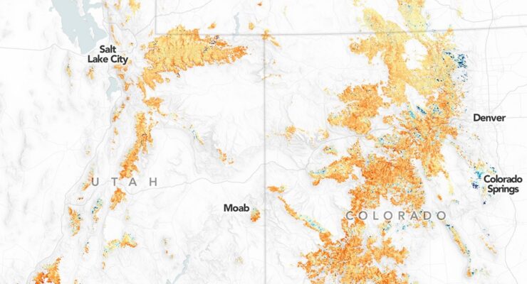 A significant snow drought is impacting the western United States. Image: NASA Earth