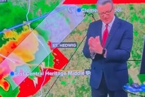 TV Meteorologist Bill Taylor interrupted his weathercast with a prayer. Image: KENS 5 TV